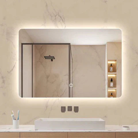 Forvandle badet ditt med et LED-belyst speil: skap bedre belysning og stil